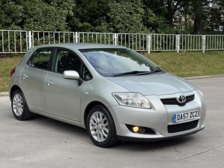 TOYOTA AURIS 1.6 VVT-i TR 5dr